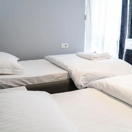 Апартаменты Signature 5 *