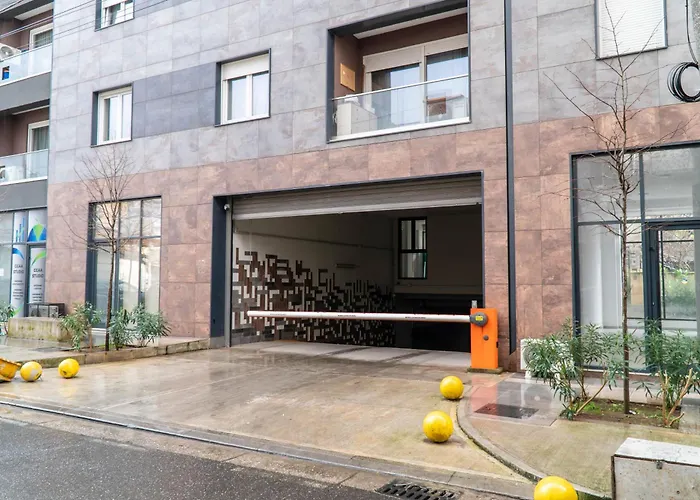 Signature 5 Apartment